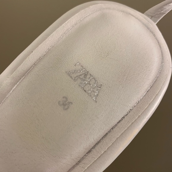 Strappy white heels! - Picture 3 of 4